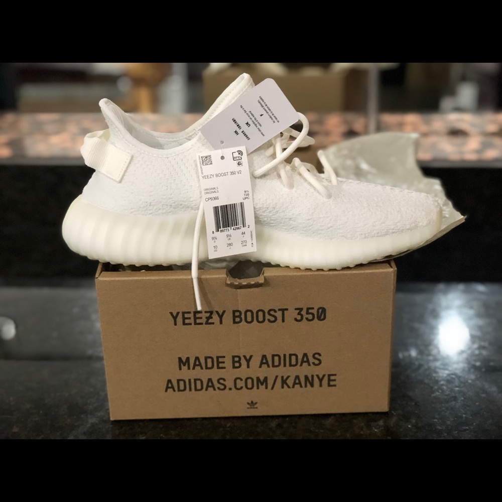 YEEZY BOOST (Triple white) Brand New Sz.10
